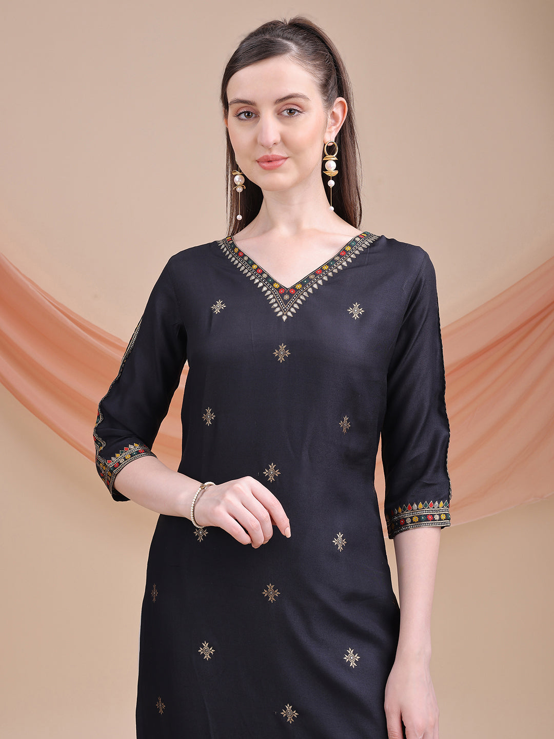 Sitaram Designer Black Kurta with Jacquard Detailing – Festive Ethnic Wear