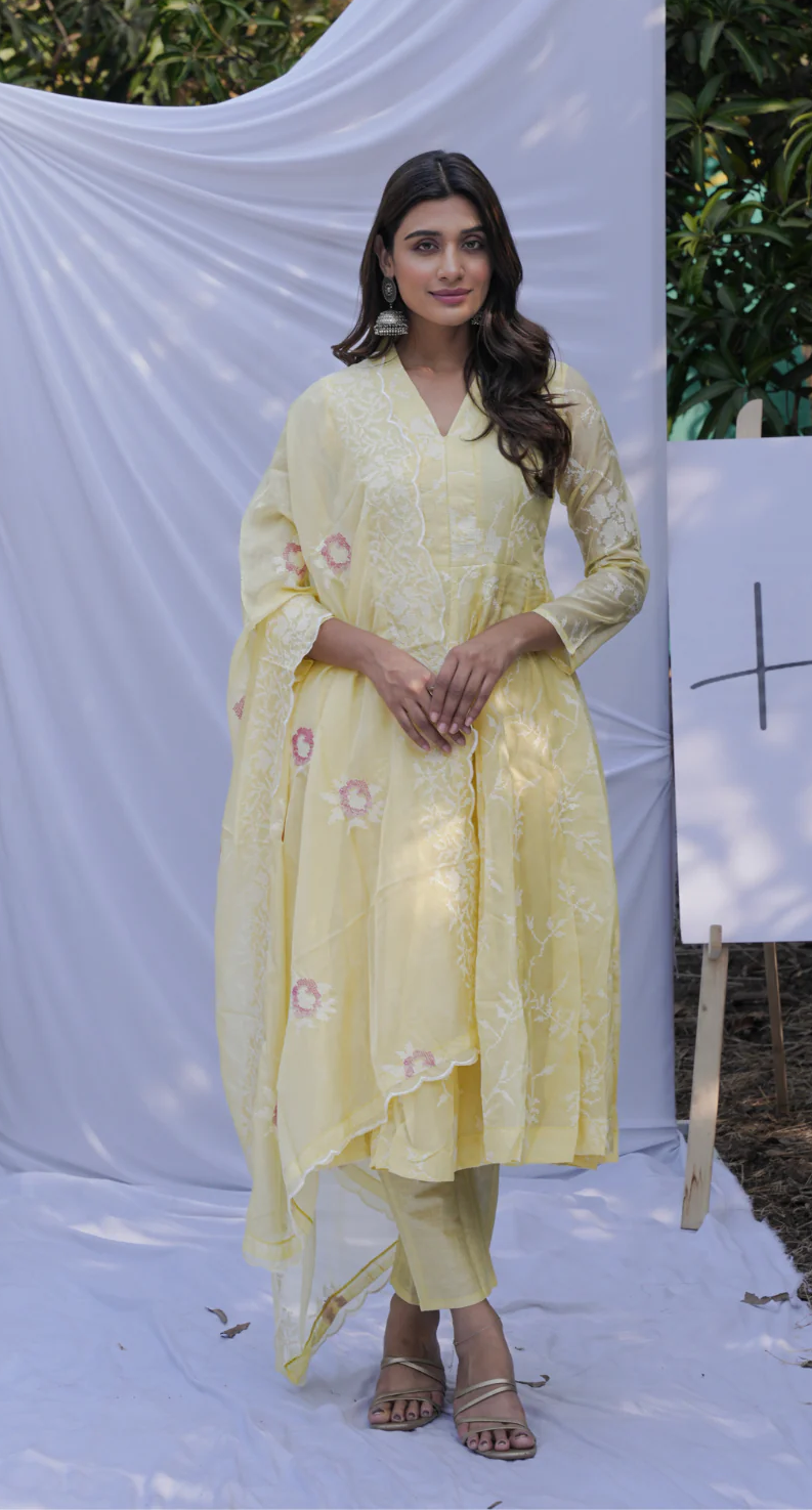 Yellow Anarkali Ethnic Motifs Embroidered Thread Kurta & Trousers With Dupatta