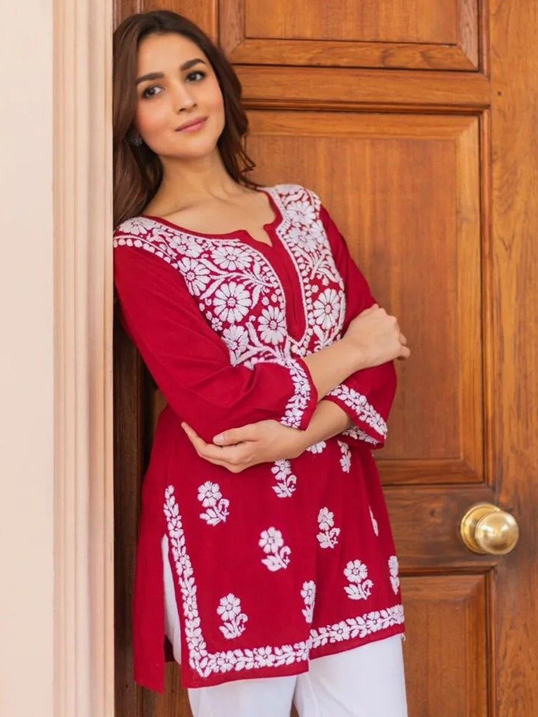 Red Solid Round Neck Chikankari Pure Cotton Straight Kurti