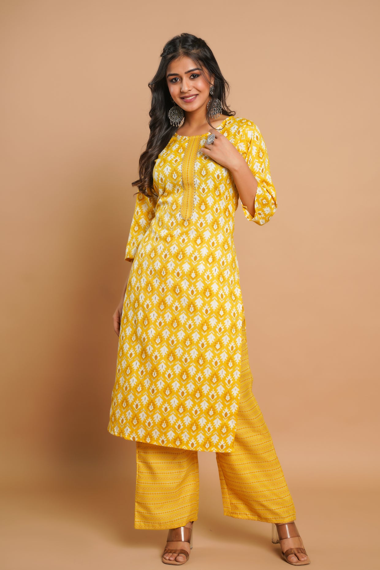 Elegant Yellow Printed Kurta Set for Women | Sitaram Designer Ethnic Wear