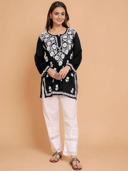 Black Solid Round Neck Chikankari Pure Cotton Straight Kurti