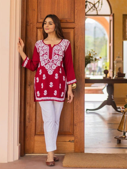 Red Solid Round Neck Chikankari Pure Cotton Straight Kurti